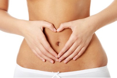 Hände vor Bauch