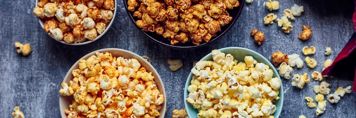 Karamellisiertes Chia-Hanf-Popcorn