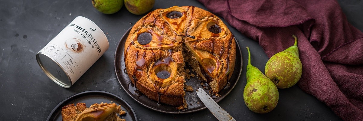 Torta di pere e salsa di caramello